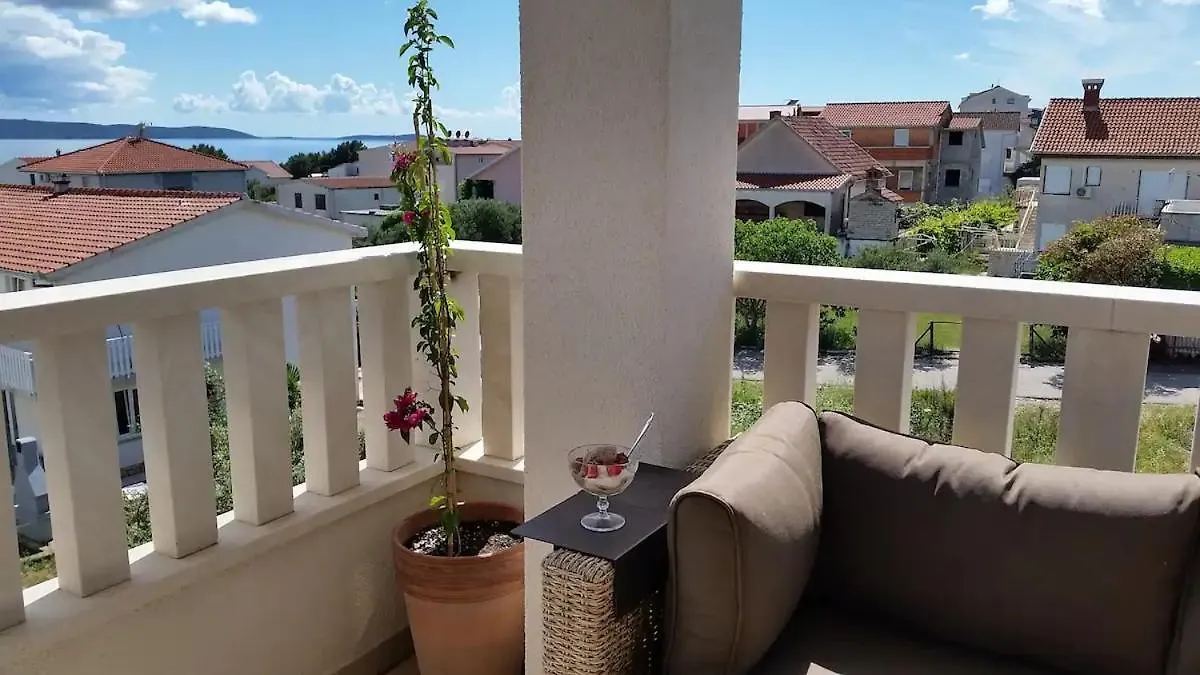 Апартаменты Apartman Mediterraneo Трогир